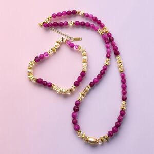 Gold & Magenta 6 mm Agate Beaded Necklace and Bracelet Set